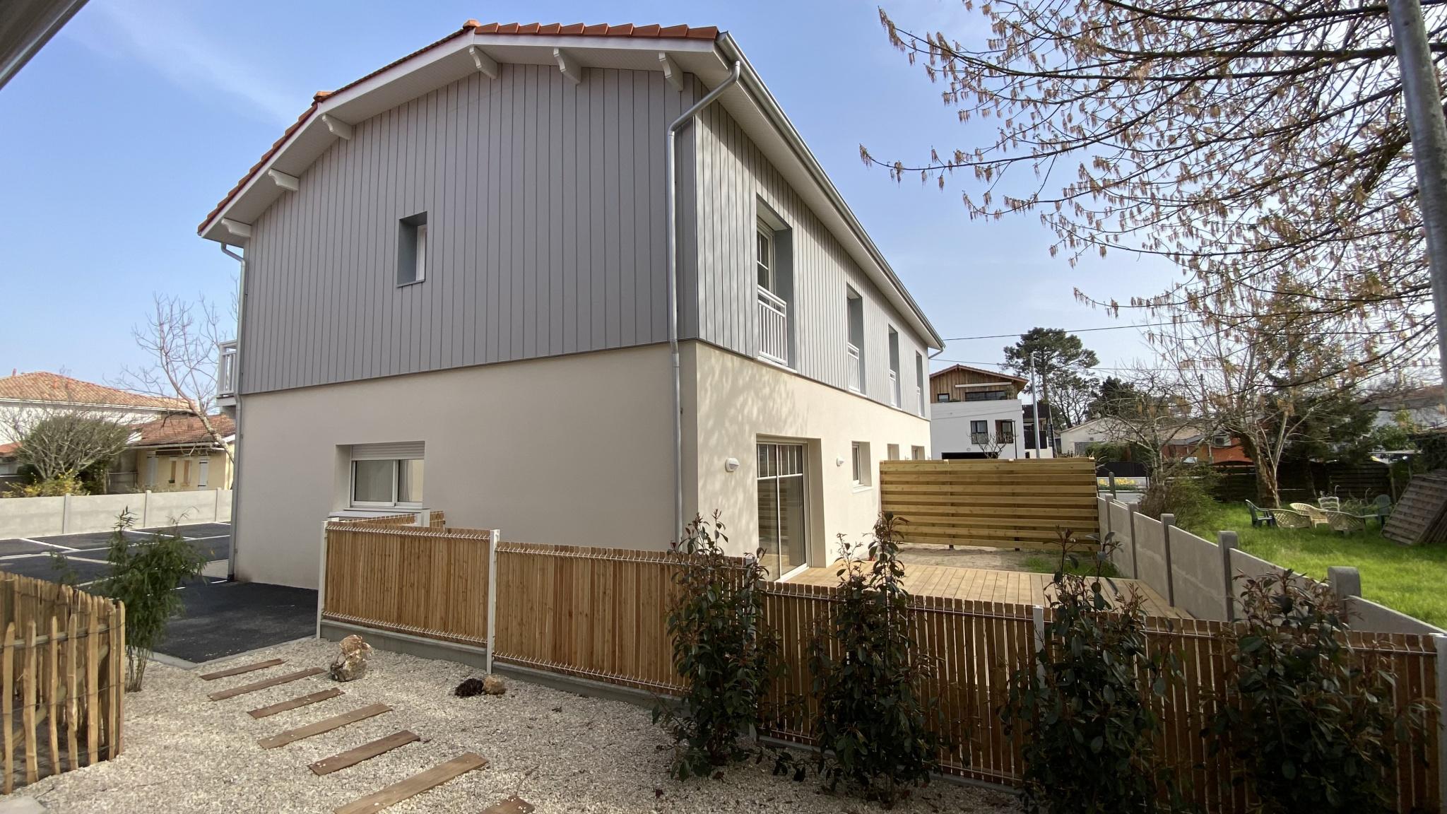 Agence immobilière : Vente maison/villa 125.00 m² Andernos-les-Bains